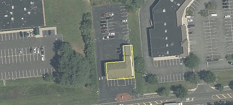 221 County House Rd