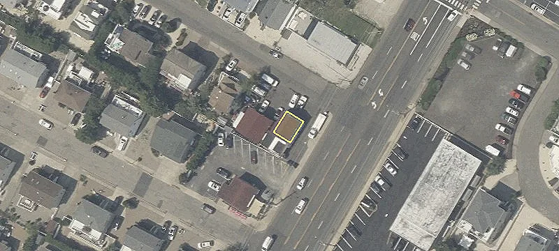 12000 Long Bch Blvd
