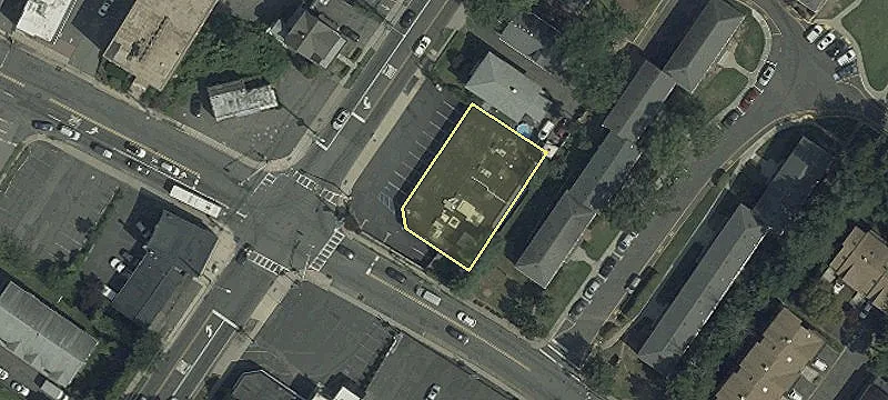 345 Grand Ave