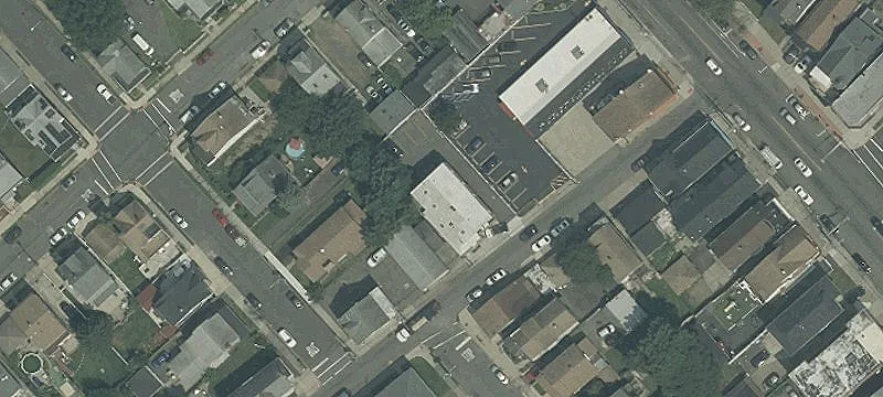 325 Burhans Ave