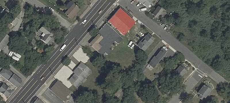 202 Main St