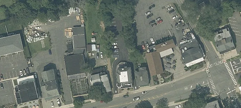 7 Main St