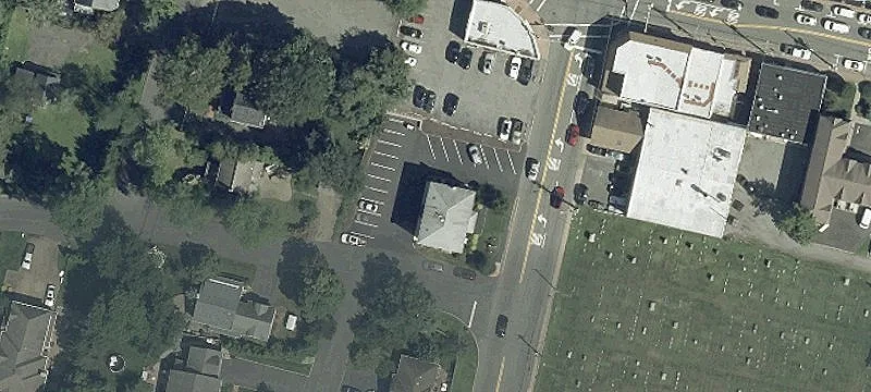615 Wyckoff Ave