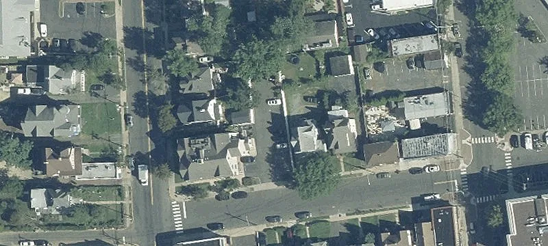 136 Oakland St