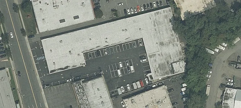 495 Mola Blvd