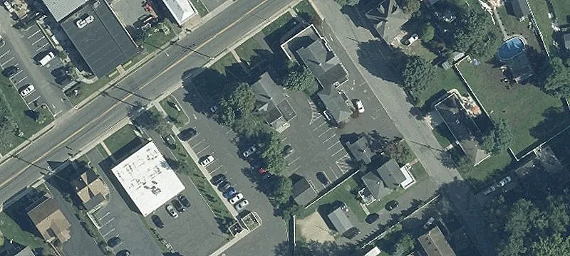 100 Broad St