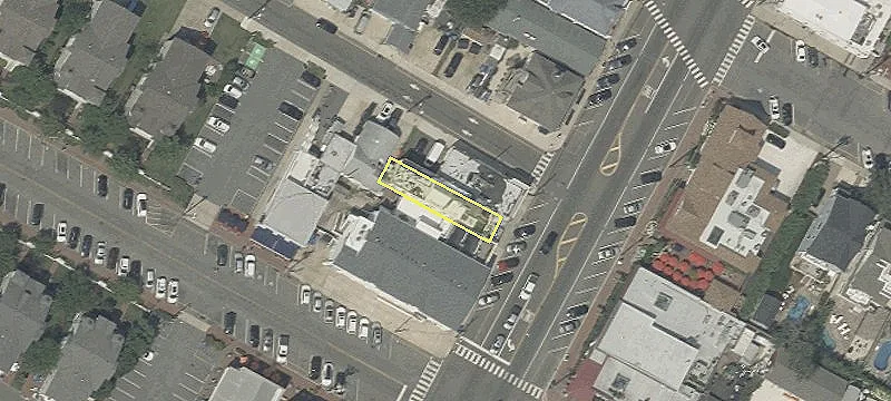 108 Bay Ave
