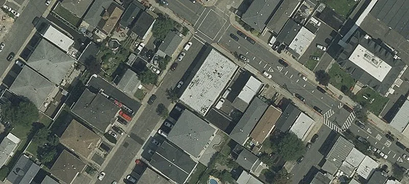 422 Clf St