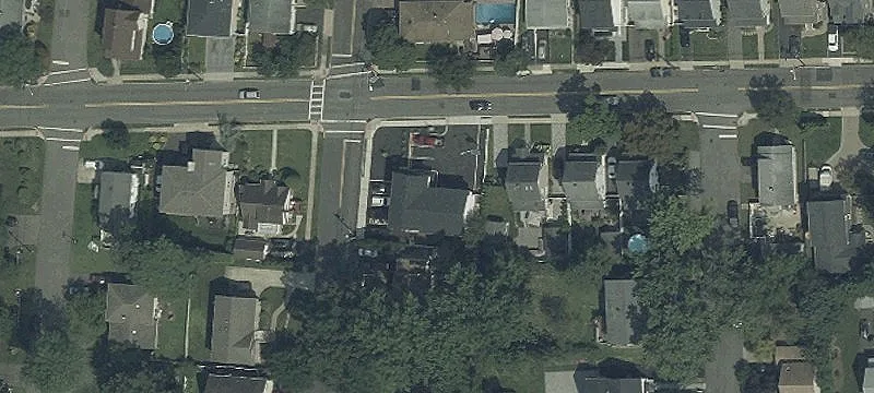 387 New Milford Ave