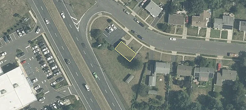 82 Helen Ave