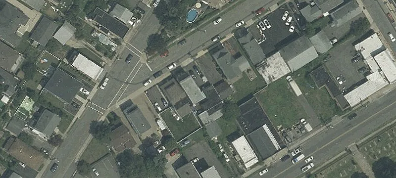 12 Garfield Ave
