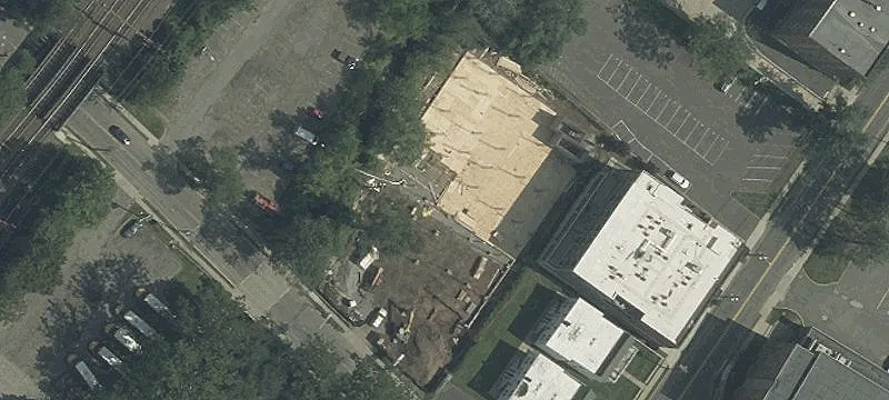 7 Parker Ave