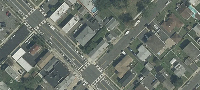 1131 Wood Ave