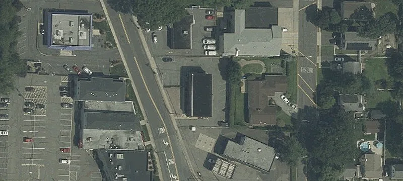 691 Riv Rd