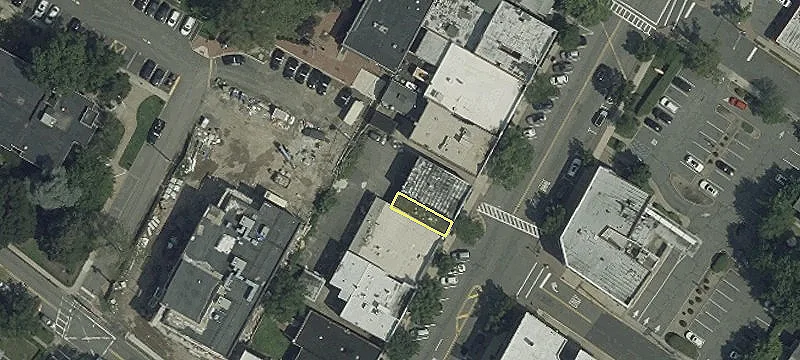 340 Broad Ave