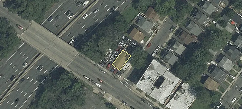 761 Chancellor Ave