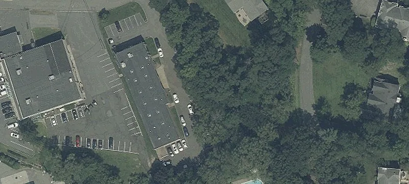 75 Brookside Dr