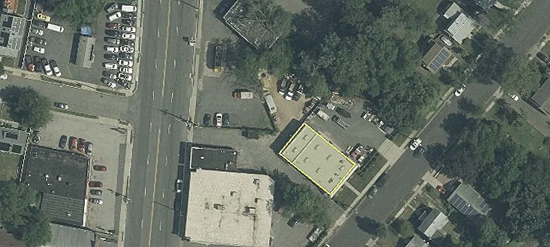 395 Saint Georges Ave