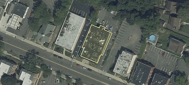 185 Cedar Ln, Unit 10