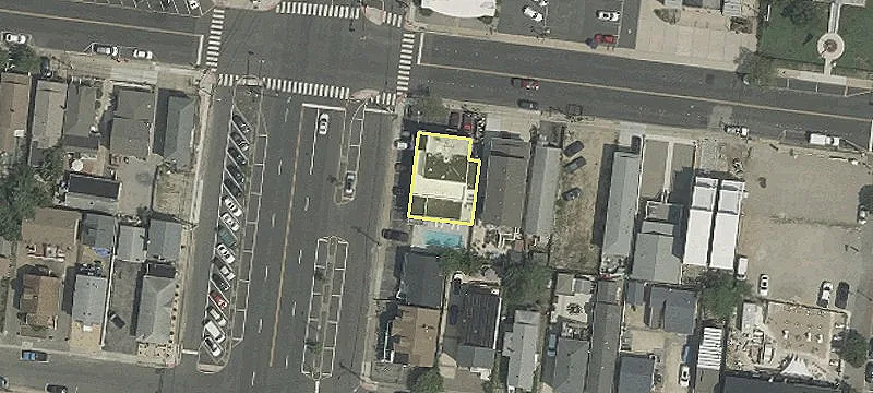 135 Grant Ave
