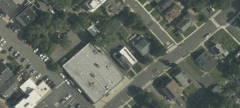 13 Frst Ave