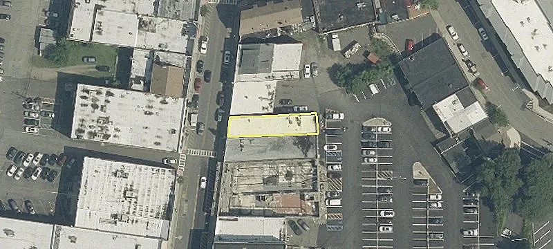 215 Wanaque Ave