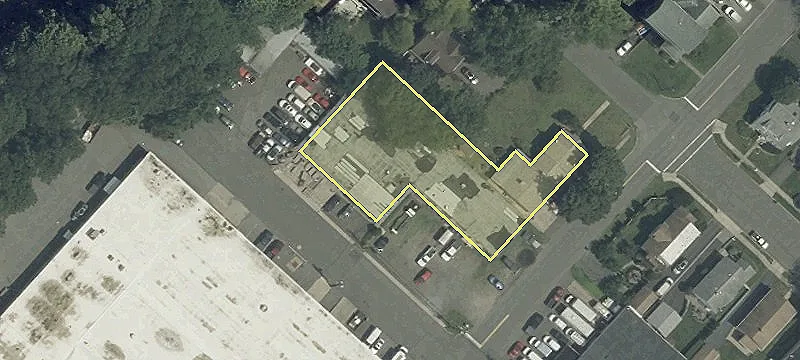 300 Greenwood Ave