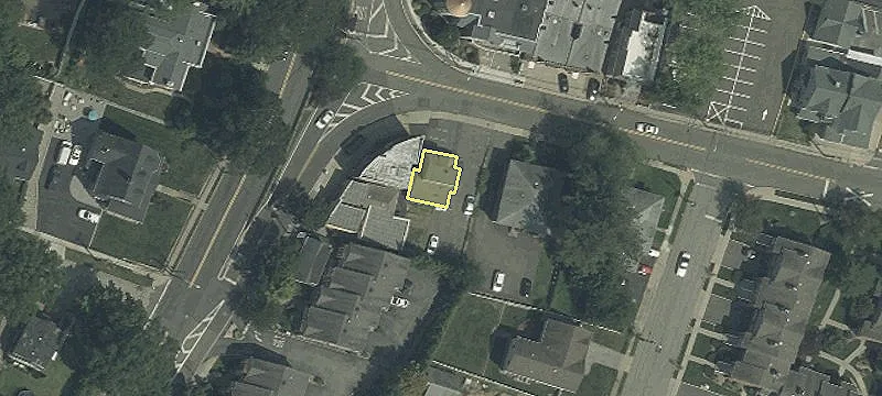 47 Riv Edge Rd
