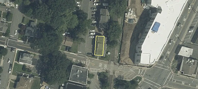 70 Linwood Ave