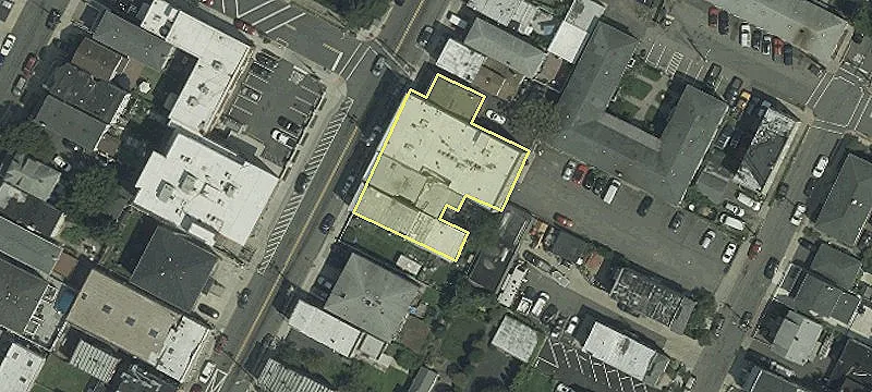 58 Anderson Ave