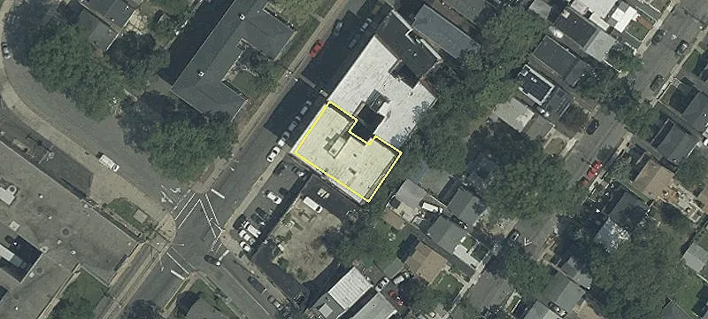 410-414 Un Ave, Unit 414