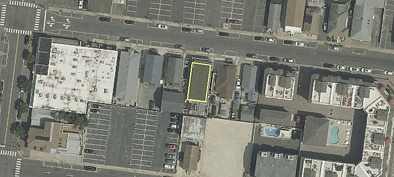 47 Blaine Ave