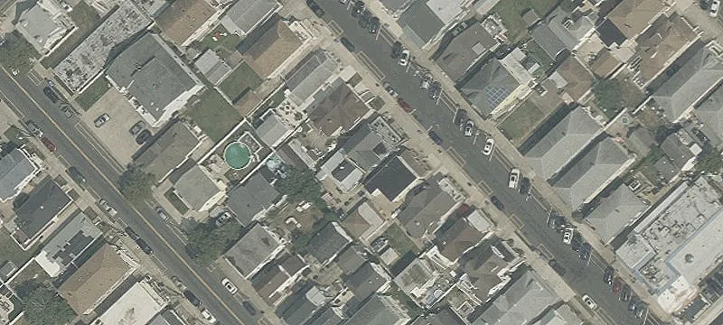 126 Hildreth Ave