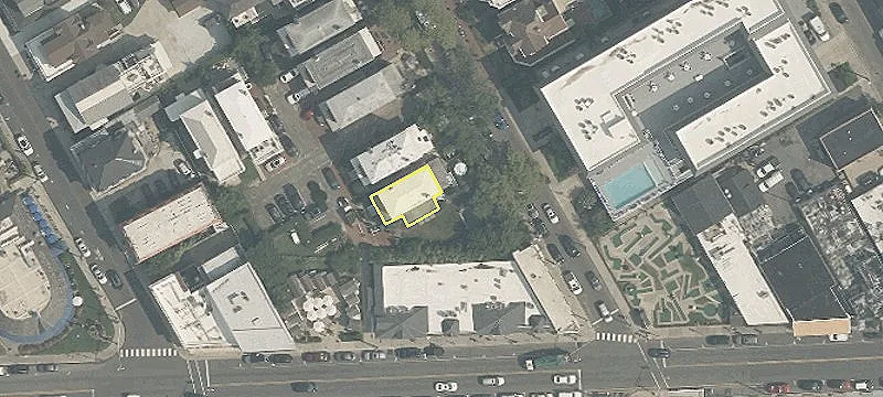 10 Jackson St