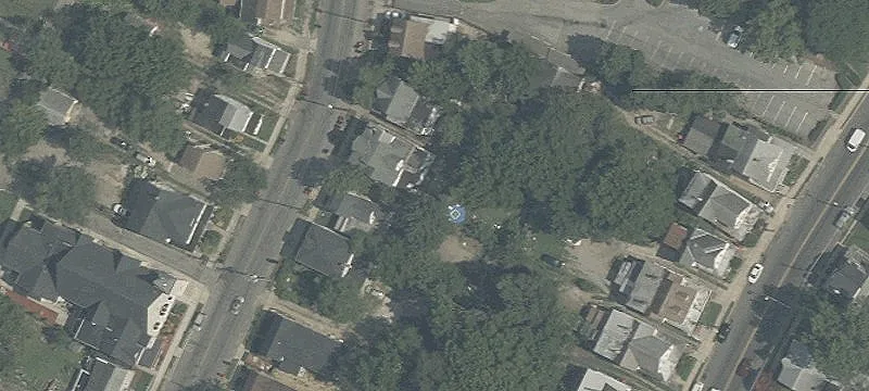 303 Laurel St
