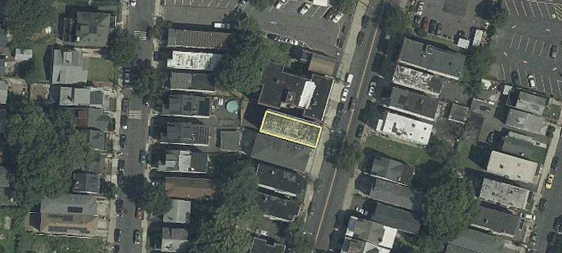 25 Stuyvesant Ave