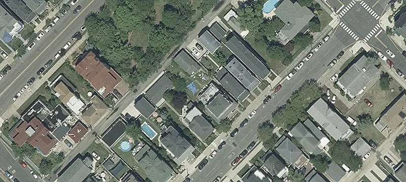 418 Ocean Ave