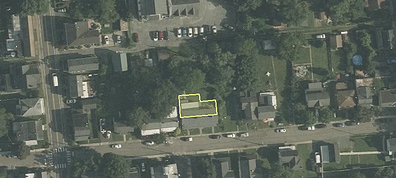 21 3rd St