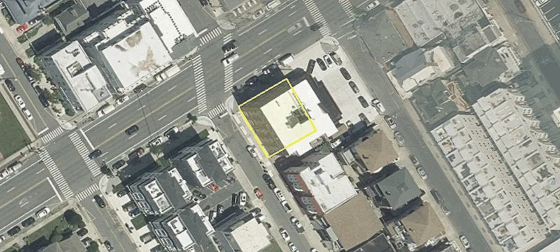 101 Victoria Ave
