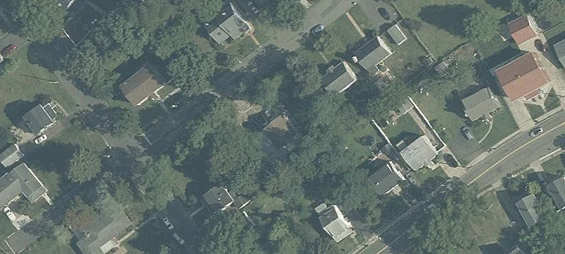 3 Howard St