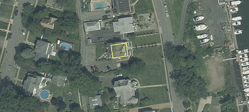 472 Clf Rd