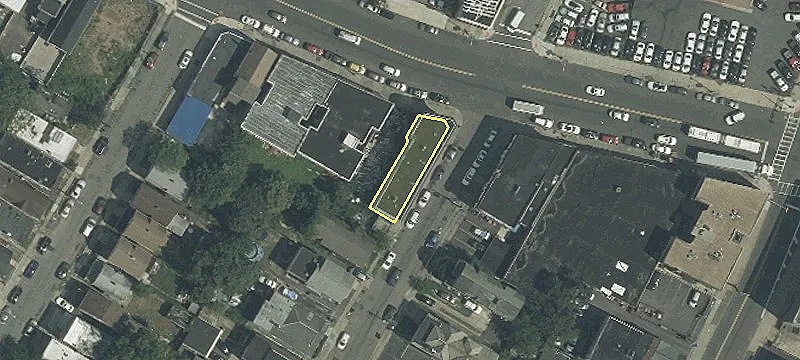 1006 Clinton Ave