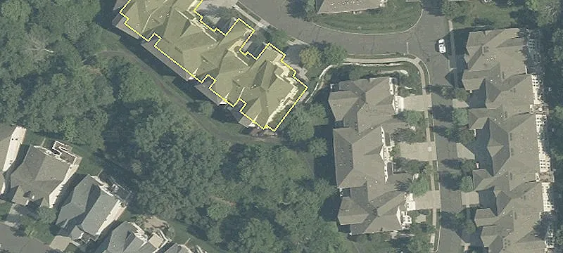 3 Betsy Ross Dr