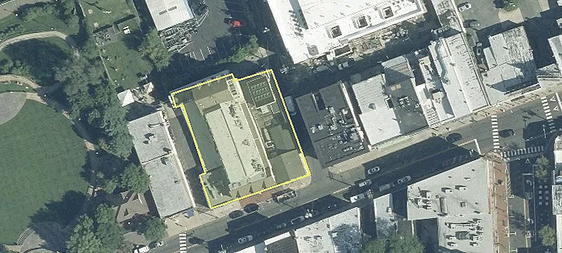 26 Frnt St