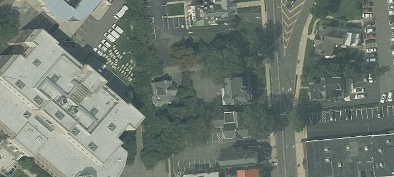 3 Main St