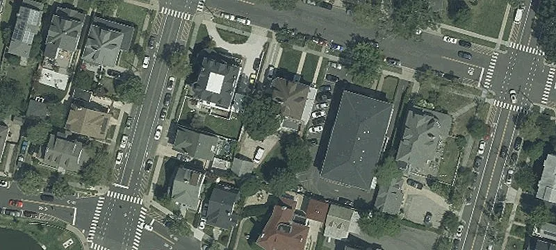 406 6th Ave