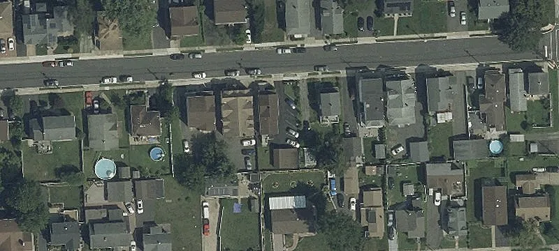 250 Merritt Ave