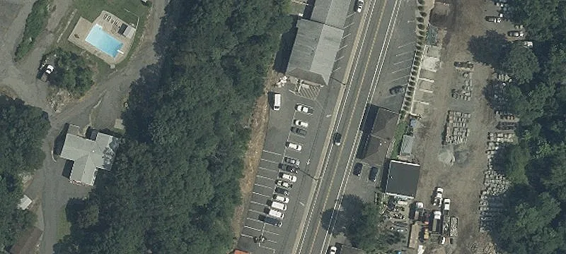 81 Ringwood Ave