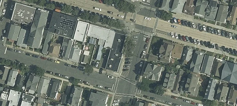 40 Main Ave