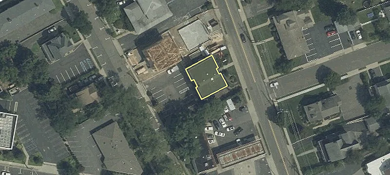 220 Kinderkamack Rd